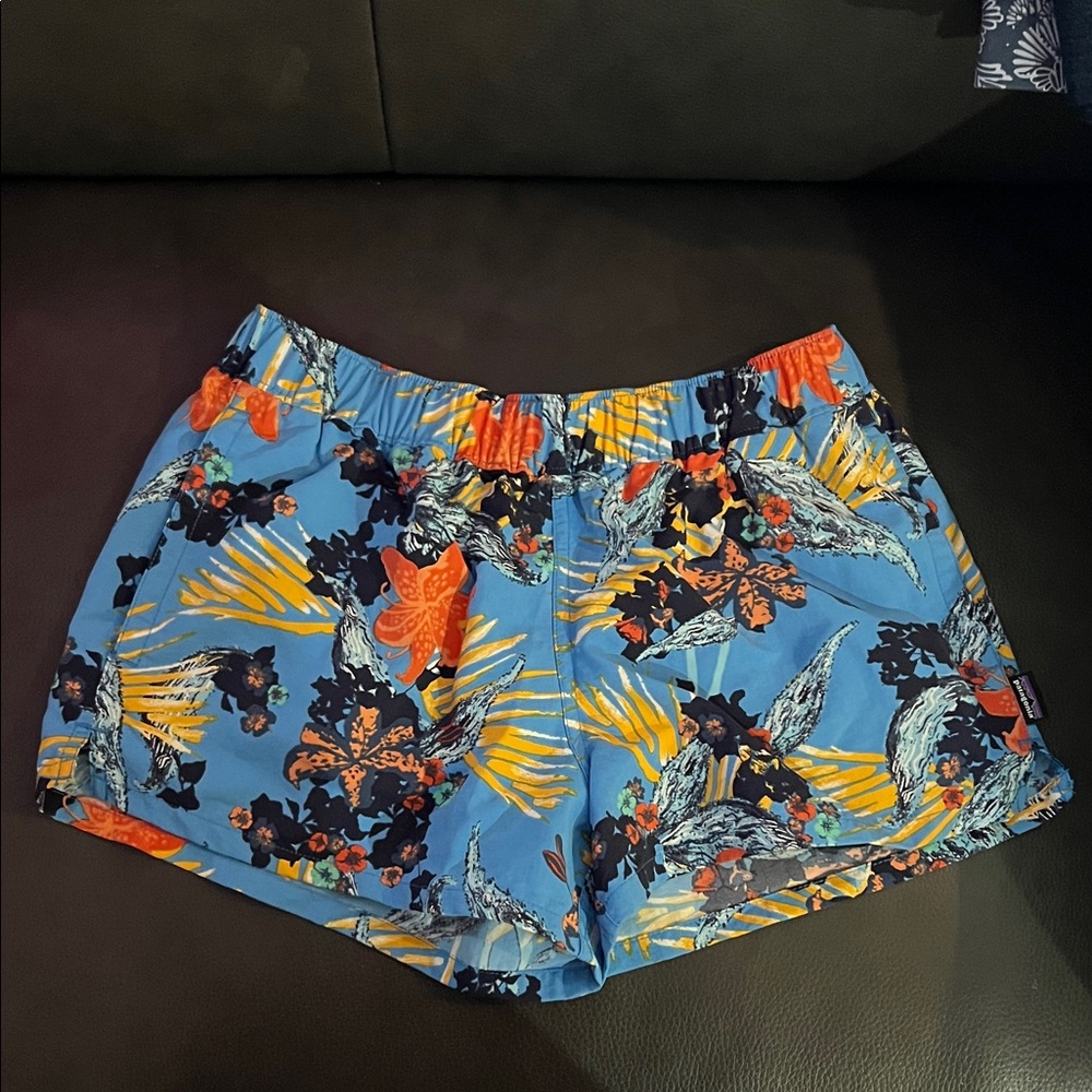 Patagonia Blue Floral Women's Barely Baggies Kelp Garden Shorts